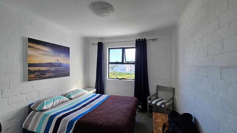 4 Bedroom Property for Sale in Golden Mile Western Cape